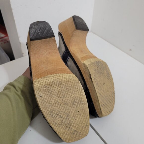 Vintage 1970's Like New Clark's Wooden Clogs with Suede Upper Size 7 - Picture 6 of 7
